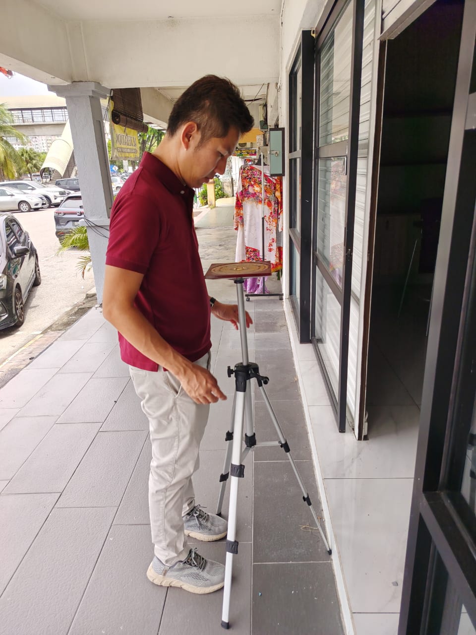 Subang 店铺入口现场勘察
